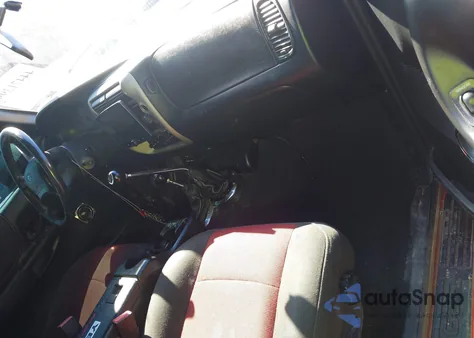 2003 Ford Ranger Edge/Xlt z USA, uszkodzony, nr VIN 1FTZR45E13TA19748